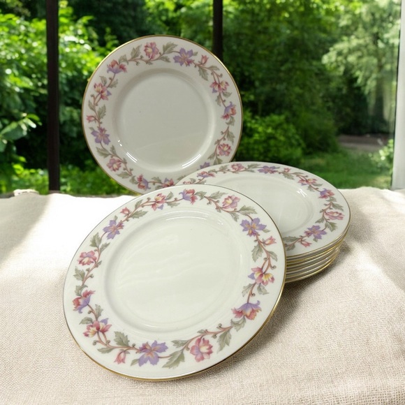 Vintage Castleton China 8” Salad Plates Floral Gold Rim Set of 8 - Picture 1 of 12